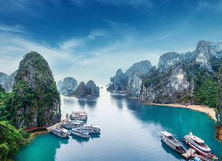 4 nơi nhất định phải ghé qua trong chuyến đi du lịch Hạ Long 4 nơi nhất định phải ghé qua trong chuyến đi du lịch Hạ Long