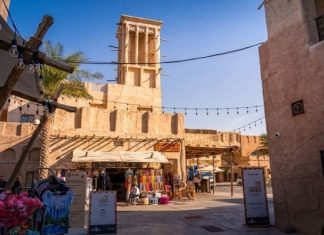 Khám phá vẻ đẹp của khu phố Al Seef Dubai cổ kính nổi tiếng Khám phá vẻ đẹp của khu phố Al Seef Dubai cổ kính nổi tiếng